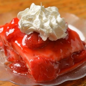 Monells-delicious-desserts-nashville-strawberry-lasagna-300x300